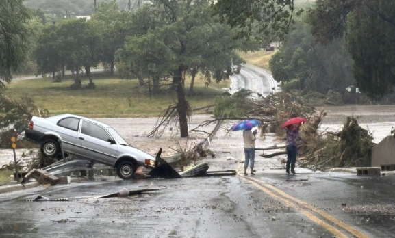 Flood Recovery Services in El Paso: What Victims Should Know